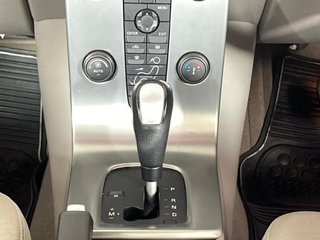 2006-Volvo-S40-T5-Auto_10