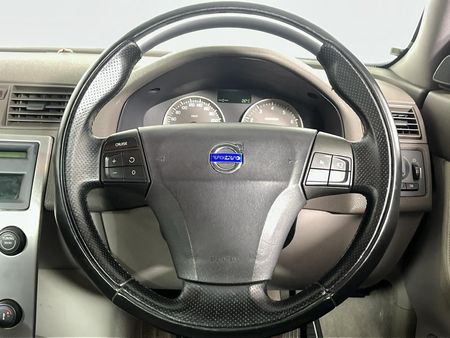 2006-Volvo-S40-T5-Auto_11
