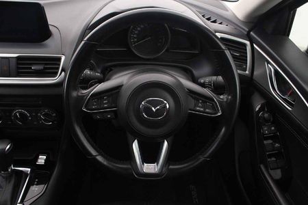 2019-Mazda-3-20-Individual-Auto_5