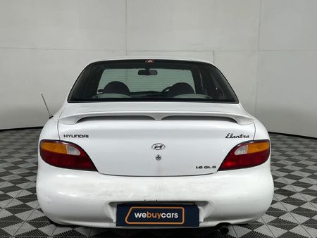 1998-Hyundai-Elantra-16-GLS-Auto_14