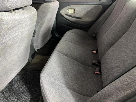 1998-Hyundai-Elantra-16-GLS-Auto_2