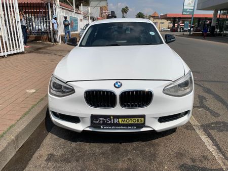 2013-BMW-1-Series-116i-5-dr-Auto_4