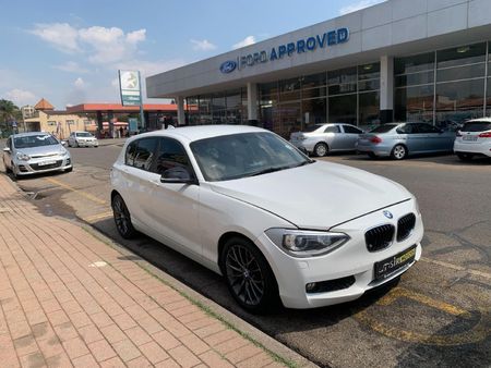2013-BMW-1-Series-116i-5-dr-Auto_6
