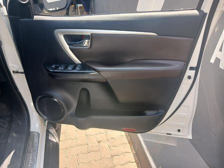 2020-Toyota-Fortuner-28-GD-6-Epic-Auto_10