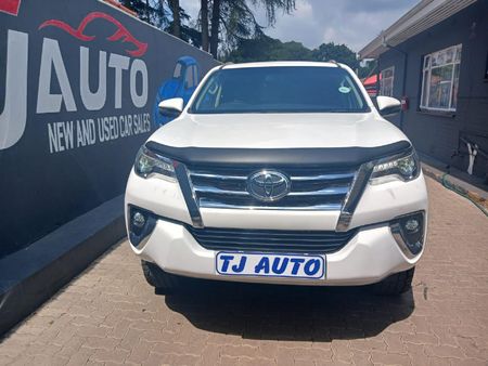 2020-Toyota-Fortuner-28-GD-6-Epic-Auto_2