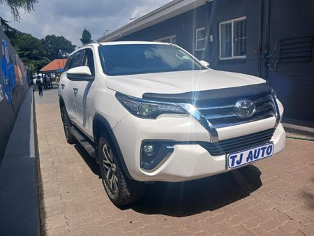 2020-Toyota-Fortuner-28-GD-6-Epic-Auto_3