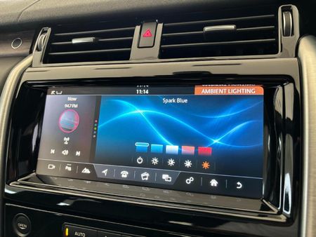 2017-Land-Rover-Discovery-30-TD6-HSE-Luxury_16