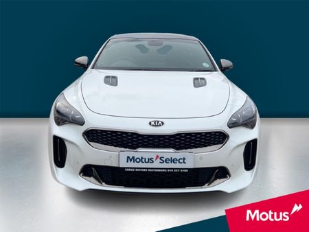 2019-Kia-Stinger-33-V6-GT_1