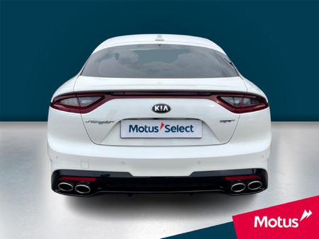 2019-Kia-Stinger-33-V6-GT_5