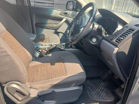 2022-Ford-Ranger-22-TDCi-XLS-Double-Cab_10