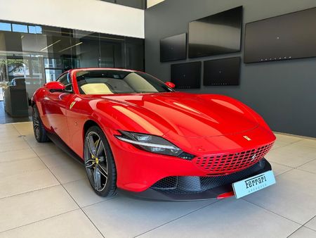 2022-Ferrari-Roma_0