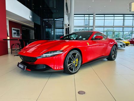 2022-Ferrari-Roma_2