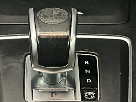 2014-Mercedes-AMG-CLA-45-AMG_10