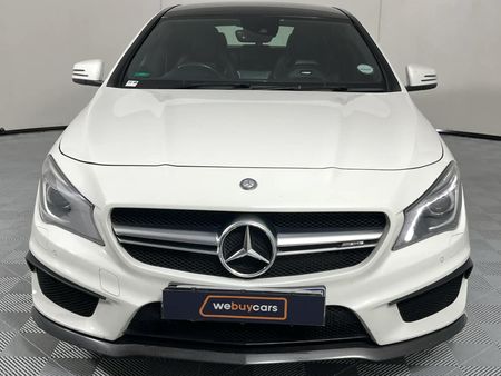 2014-Mercedes-AMG-CLA-45-AMG_13