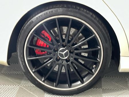 2014-Mercedes-AMG-CLA-45-AMG_7