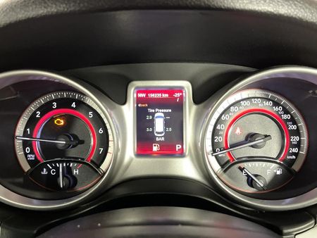 2012-Dodge-Journey-36-V6-SXT-Auto_2