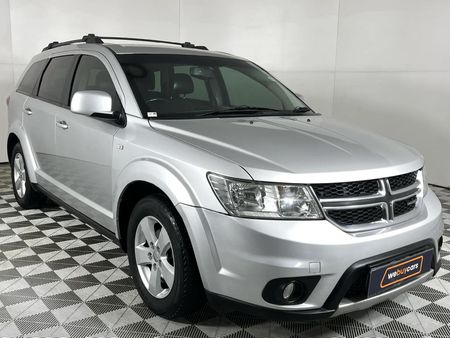 2012-Dodge-Journey-36-V6-SXT-Auto_4