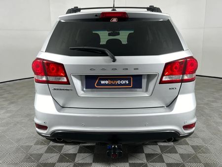 2012-Dodge-Journey-36-V6-SXT-Auto_6