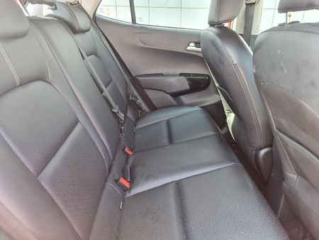 2022-Kia-Picanto-12-X-Line_7