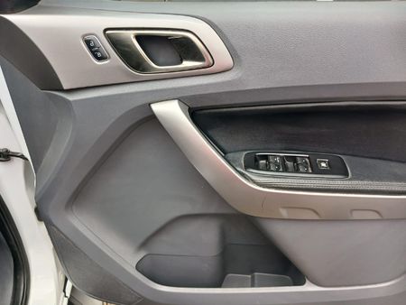 2019-Ford-Ranger-22-TDCi-XLT-Double-Cab_10