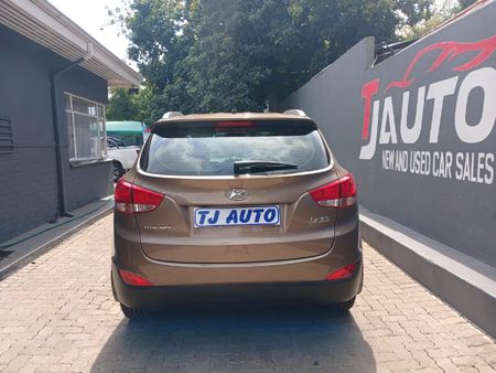 2015-Hyundai-ix35-20-Premium-Auto_4