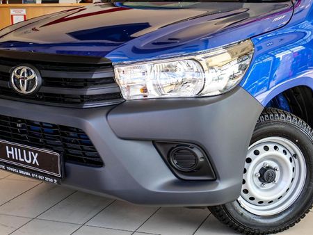 2024-Toyota-Hilux-20-VVTi-Single-Cab_8
