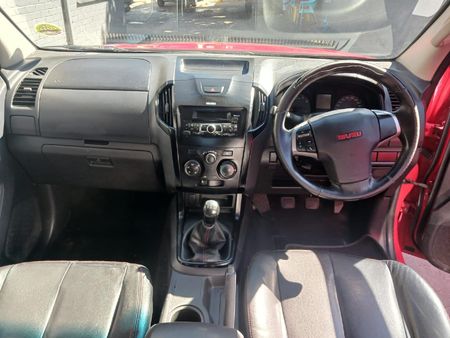 2016-Isuzu-KB-250-D-Teq-HO-LE-Double-Cab_4