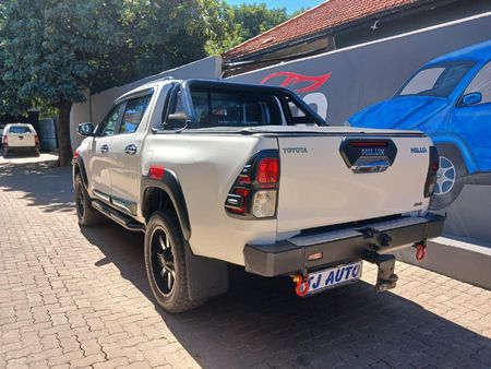 2017-Toyota-Hilux-28-GD-6-Raider-4x4-Double-Cab-Auto_5