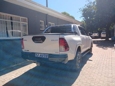 2017-Toyota-Hilux-28-GD-6-Raider-4x4-Auto-Double-Cab_4