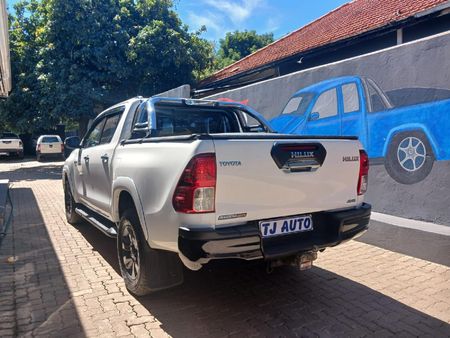 2017-Toyota-Hilux-28-GD-6-Raider-4x4-Auto-Double-Cab_5