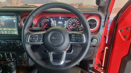 2024-Jeep-Wrangler-36-V6-Rubicon-2-dr-Auto_9