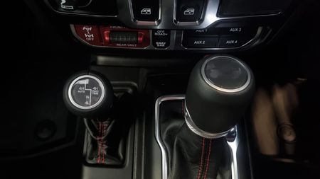 2024-Jeep-Wrangler-36-V6-Rubicon-2-dr-Auto_15