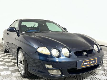 2001-Hyundai-Tiburon-20_9