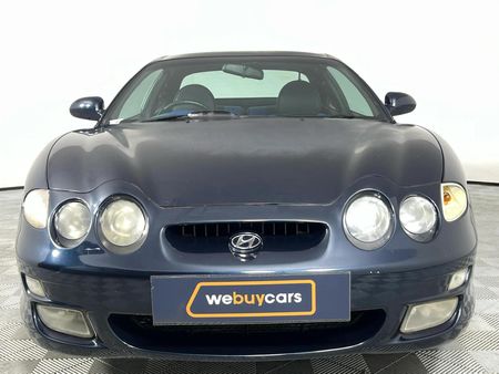 2001-Hyundai-Tiburon-20_8