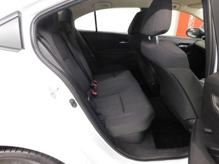 2022-Toyota-Corolla-18-XS-Hybrid-Auto_9