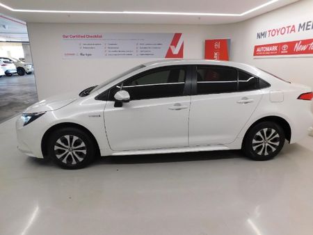 2022-Toyota-Corolla-18-XS-Hybrid-Auto_2