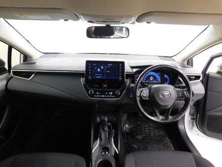 2022-Toyota-Corolla-18-XS-Hybrid-Auto_6