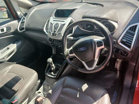 2015-Ford-EcoSport-15-TDCi-Titanium_10