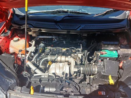 2015-Ford-EcoSport-15-TDCi-Titanium_13