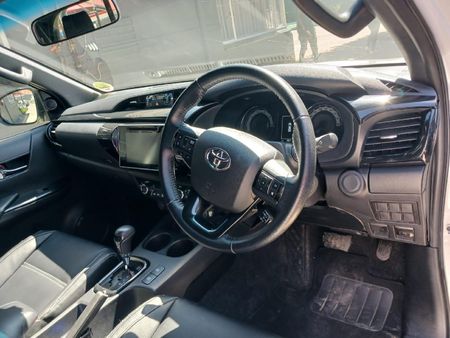 2019-Toyota-Hilux-28-GD-6-Raised-Body-Auto-Raider-Double-Cab_6