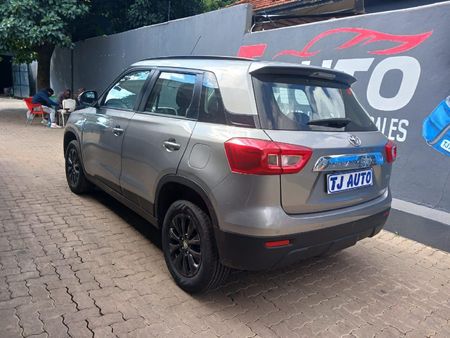 2021-Toyota-Urban-Cruiser-15-Xs-Auto_5