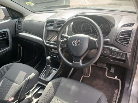 2021-Toyota-Urban-Cruiser-15-Xs-Auto_7