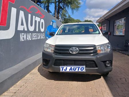 2022-Toyota-Hilux-24-GD-Single-Cab_2