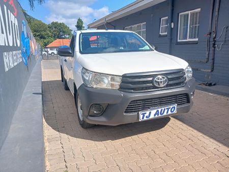 2022-Toyota-Hilux-24-GD-Single-Cab_3