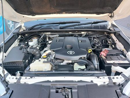 2017-Toyota-Hilux-24-GD-6-SRX-4x4-Single-Cab_10