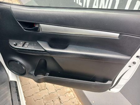 2020-Toyota-Hilux-24-GD-Single-Cab_12
