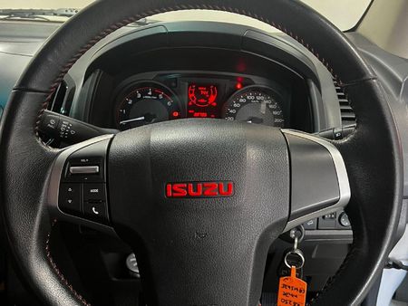 2018-Isuzu-KB-250-D-Teq-HO-X-Rider-Double-Cab_7