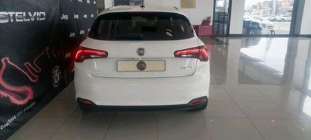 2024-Fiat-Tipo-City-Life-14-5-dr_10