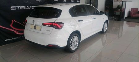 2024-Fiat-Tipo-City-Life-14-5-dr_2