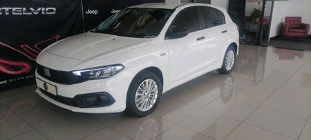 2024-Fiat-Tipo-City-Life-14-5-dr_5